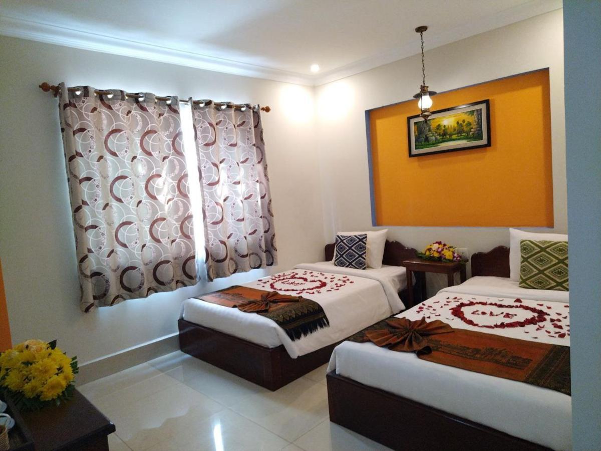 Plumeria Hotel & Spa Siem Reap Exteriör bild