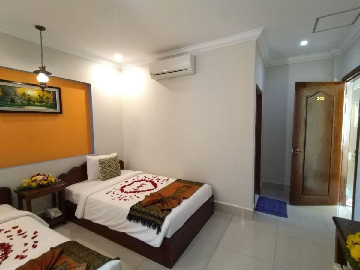 Plumeria Hotel & Spa Siem Reap Exteriör bild