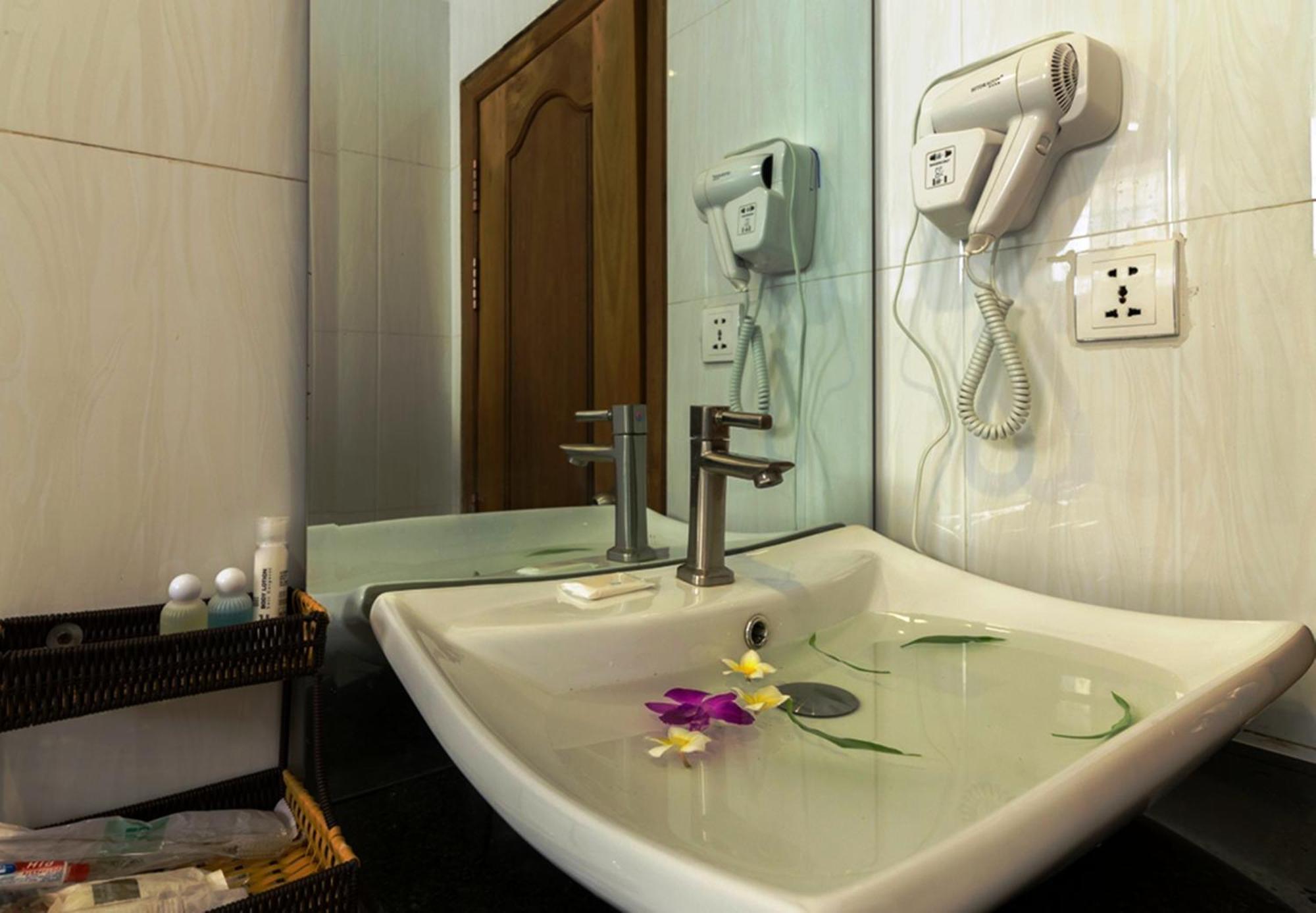 Plumeria Hotel & Spa Siem Reap Rum bild