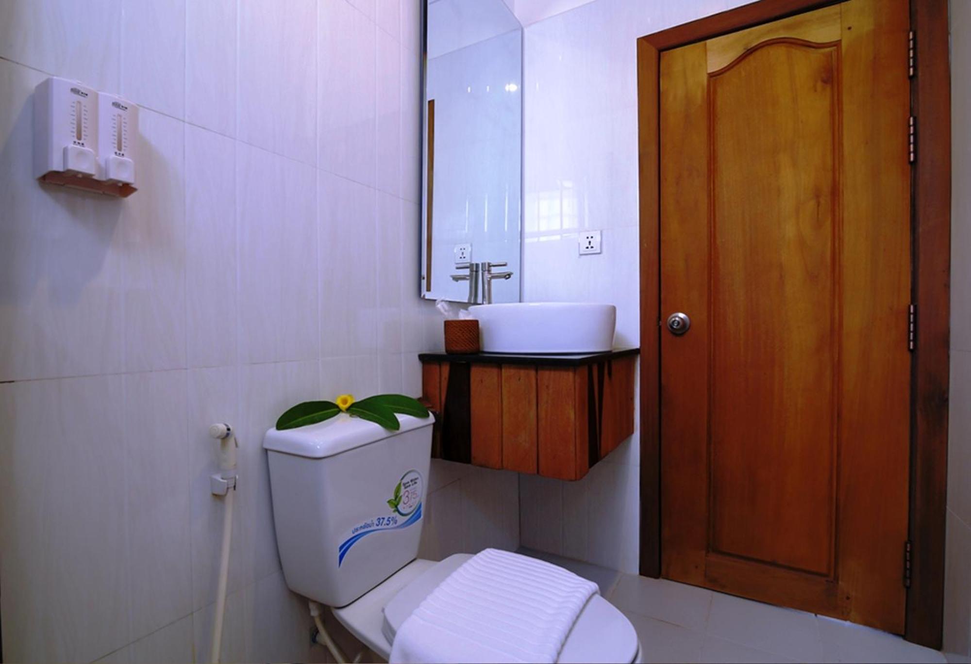 Plumeria Hotel & Spa Siem Reap Rum bild