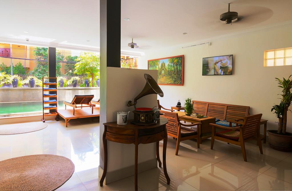 Plumeria Hotel & Spa Siem Reap Exteriör bild