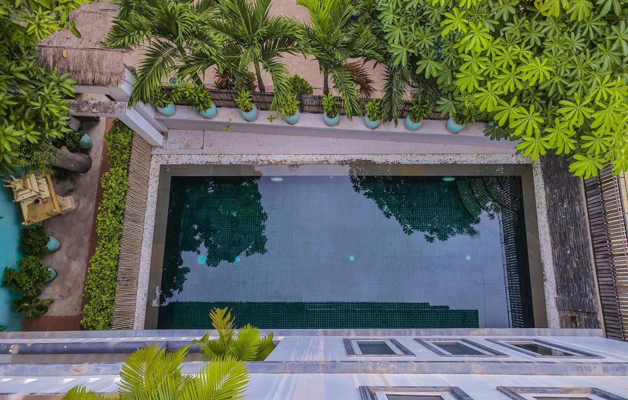 Plumeria Hotel & Spa Siem Reap Exteriör bild