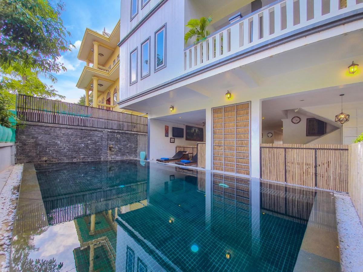 Plumeria Hotel & Spa Siem Reap Exteriör bild